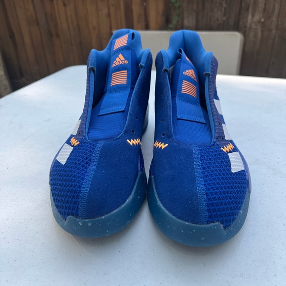 Adidas - Picture 2 of 3